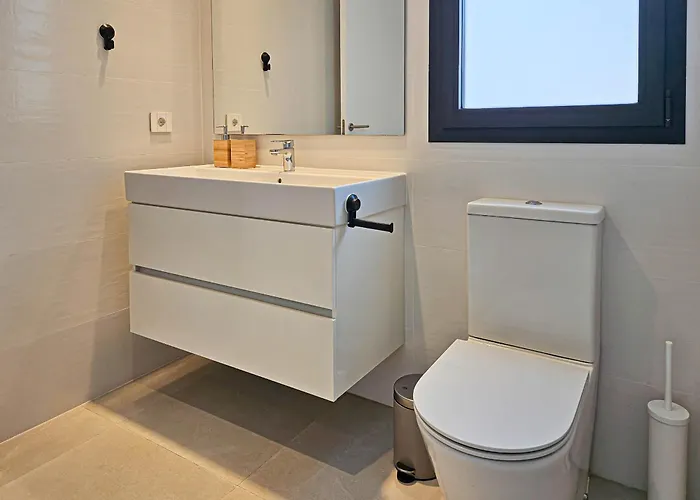 Apartman Penthouse With Hot Tub Located Close To Selwo *