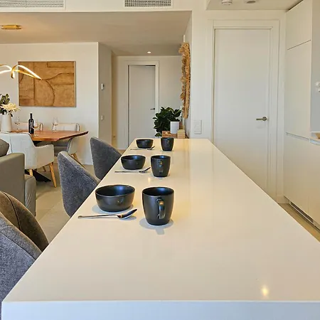 Penthouse With Hot Tub Located Close To Selwo Apartment *