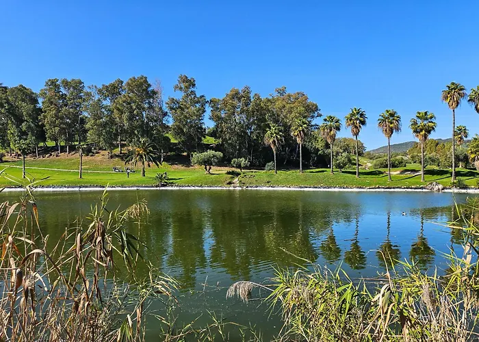 Apartment Penthouse With Hot Tub Located Close To Selwo *