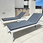 Apartmán Penthouse With Hot Tub Located Close To Selwo *