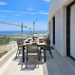 Apartmán Penthouse With Hot Tub Located Close To Selwo *