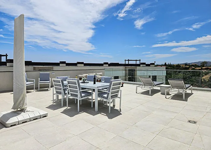 Apartamento Penthouse With Hot Tub Located Close To Selwo Estepona